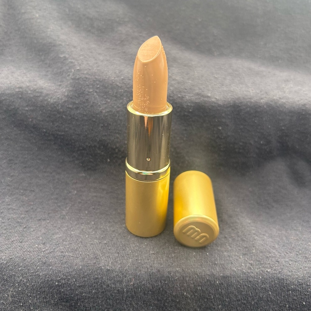 Merle Norman Luxiva Discontinued Malted Milk Ultra Lip Color Lipstick. NOS